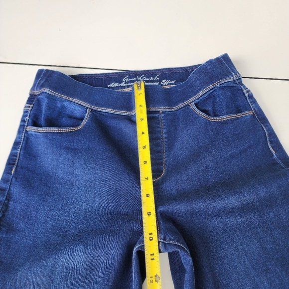 Gloria Vanderbilt All Around Slimming Effect Straight Blue Jeans 32x25 Cropped 8 - Picture 5 of 10